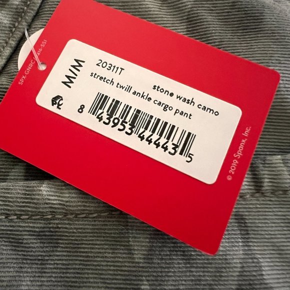 NWT Spanx Camouflage Stretch Twill Ankle Cargo Pants Size Medium Tall - Picture 3 of 8